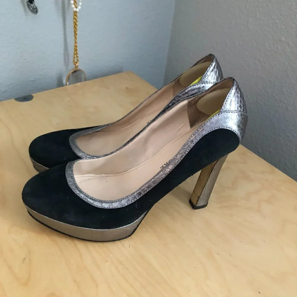 Audrey Brooke Berry 2 Suede Leather Platform Pumps Women's 6.5 Black & Silver - Picture 5 of 8